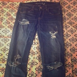 Dark distressed jegging